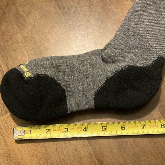 Smartwool Ski Cushioned Snowboard Snow Socks - Like New! ❄️ - Picture 6 of 7